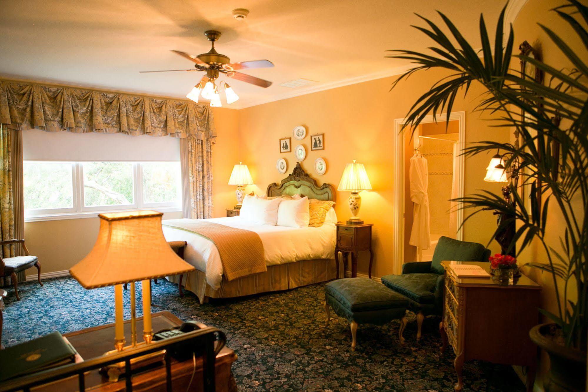 The Sanford House Inn & Spa Arlington Exteriér fotografie