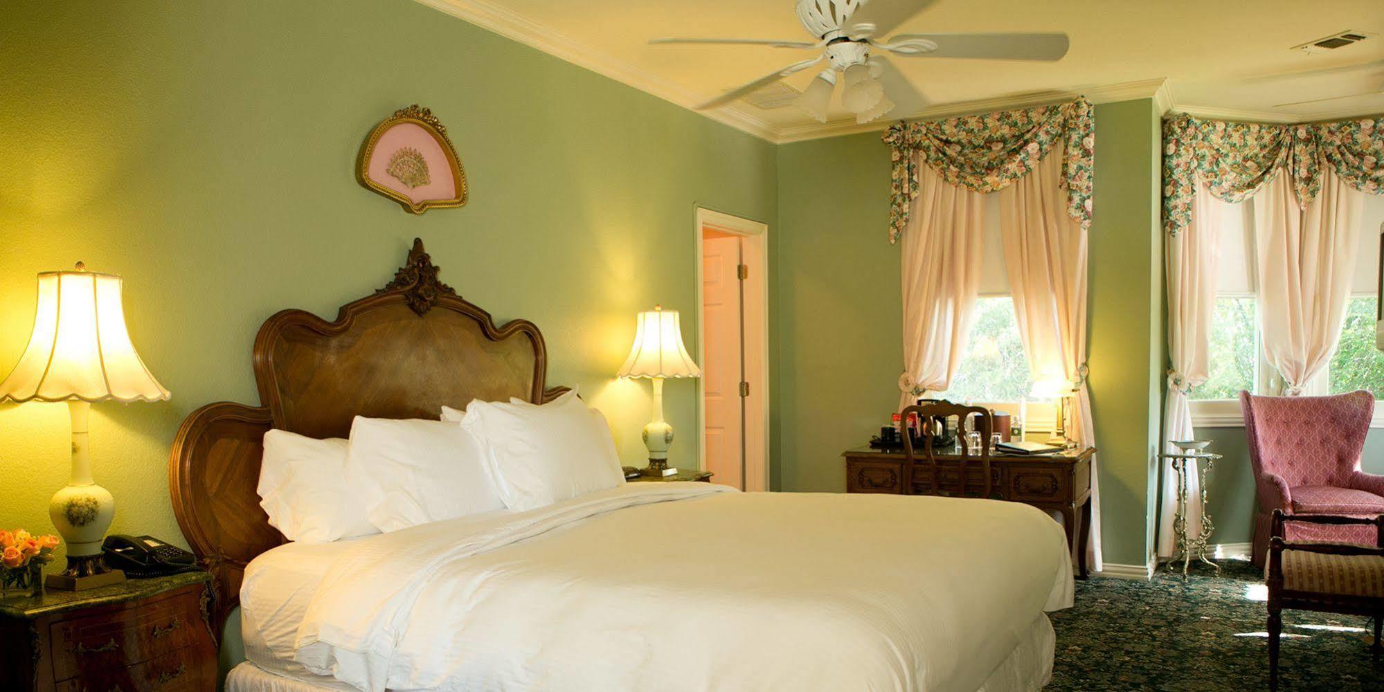 The Sanford House Inn & Spa Arlington Exteriér fotografie